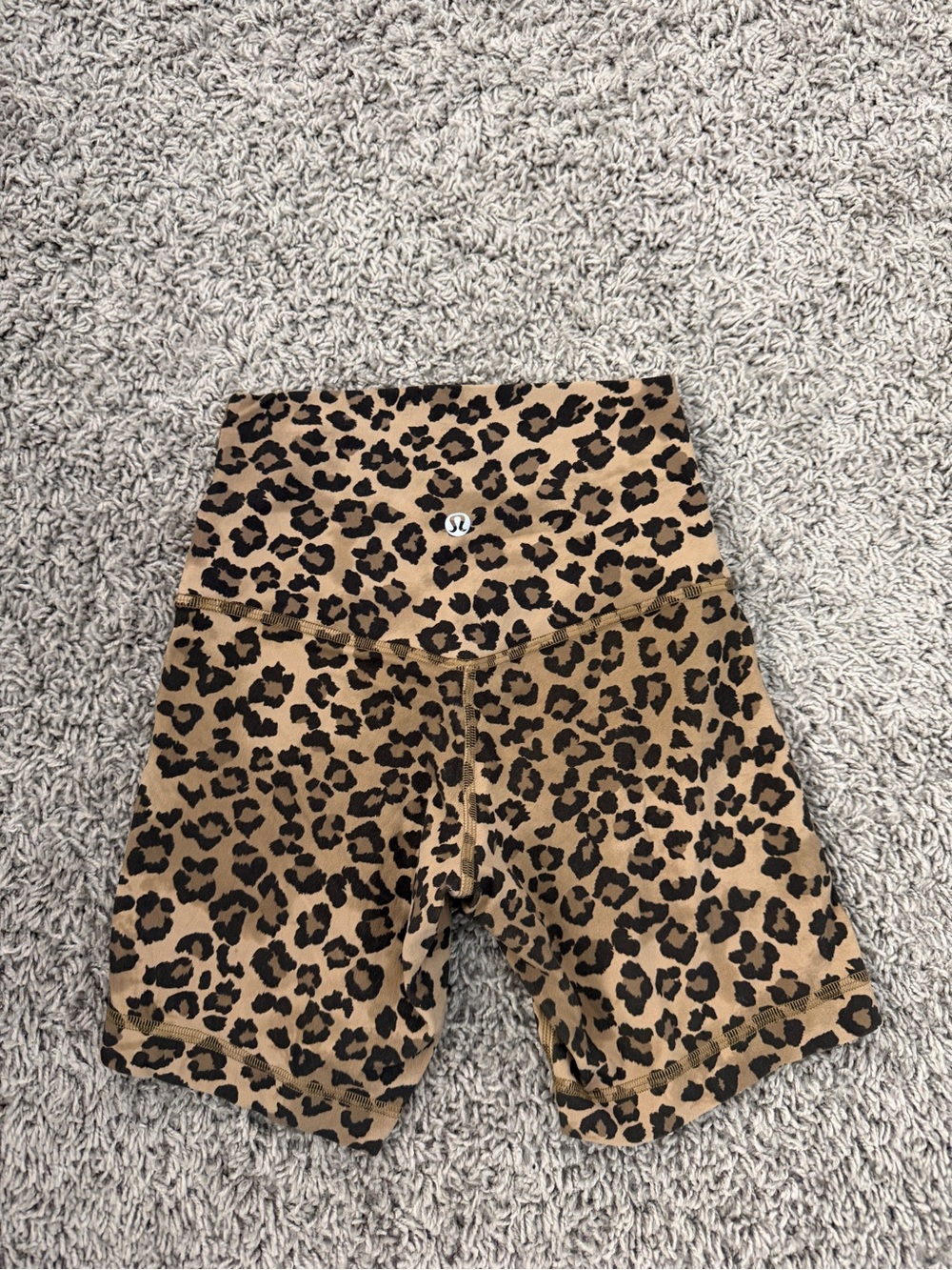 NWOT: lululemon athletica Leopard Print High-Rise Bike Shorts - Tan/Black - Picture 2 of 4